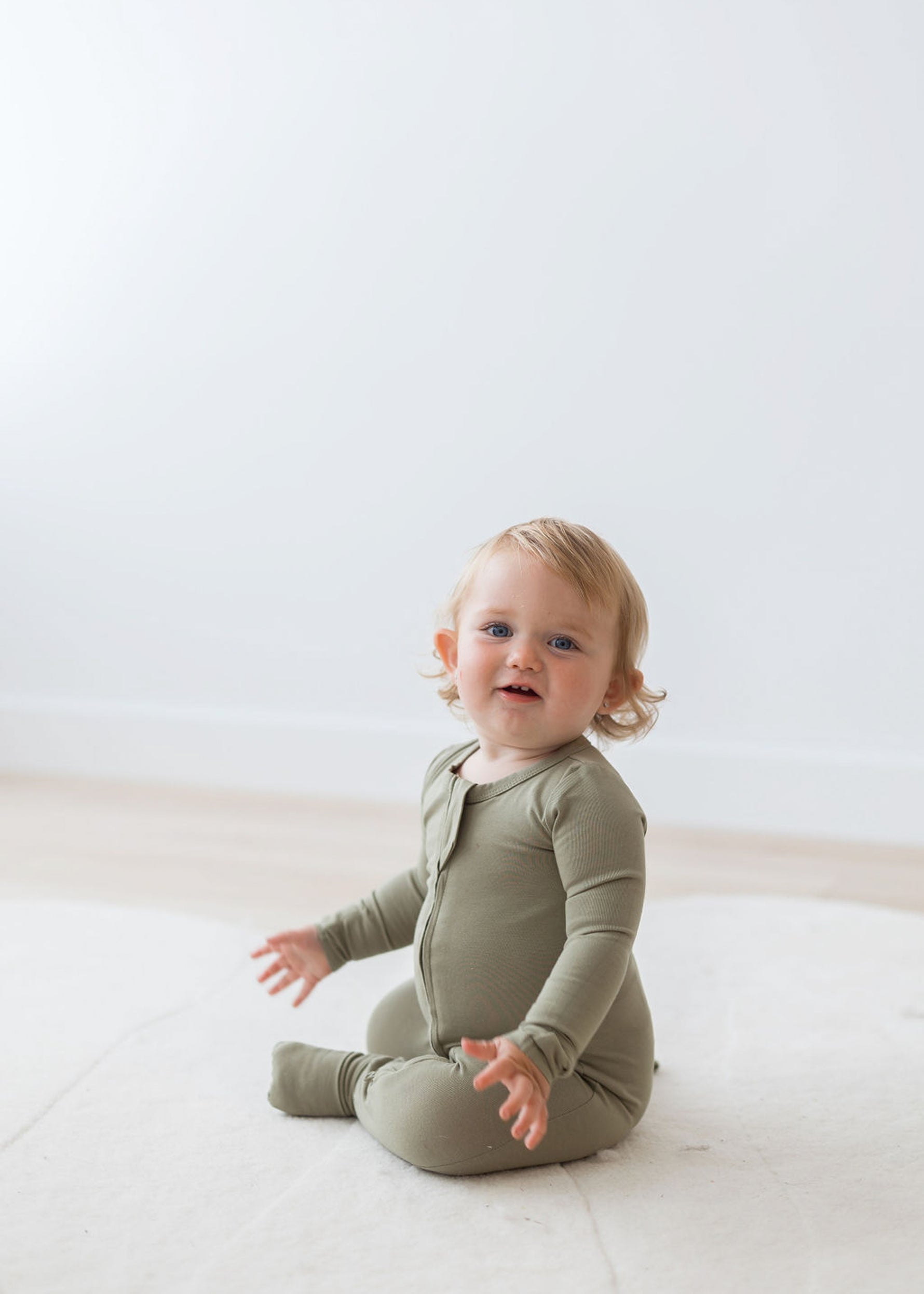 Convertible Zipper Romper | Moss - Mila & Co.