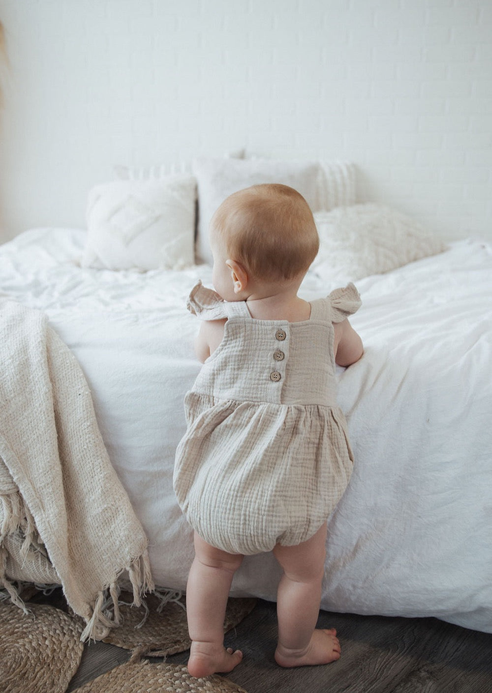 Flutter Bubble Romper | Oatmeal - Mila & Co.